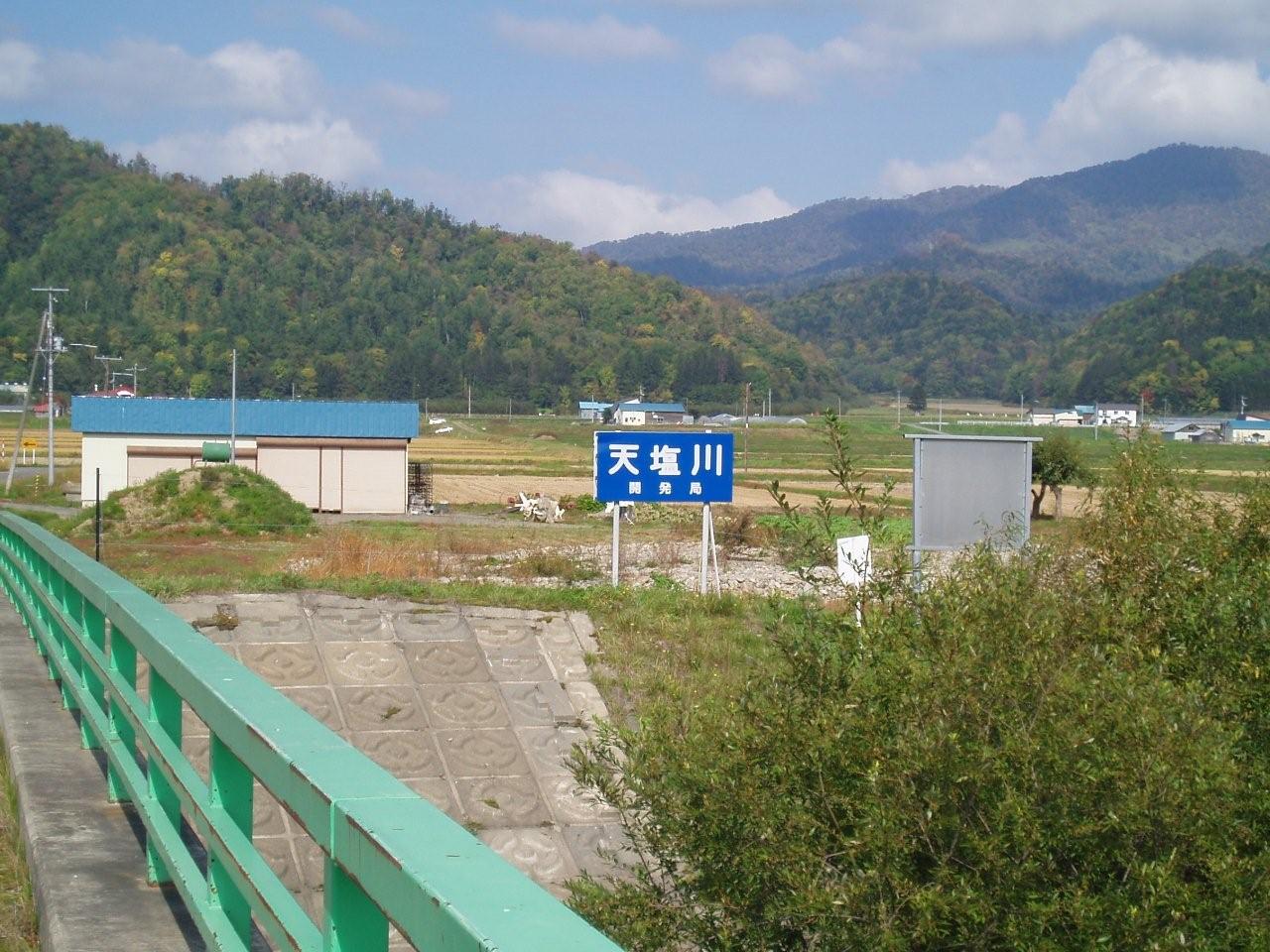 b0165778_1362885.jpg