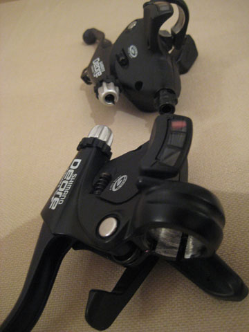 b0097200_0395335.jpg