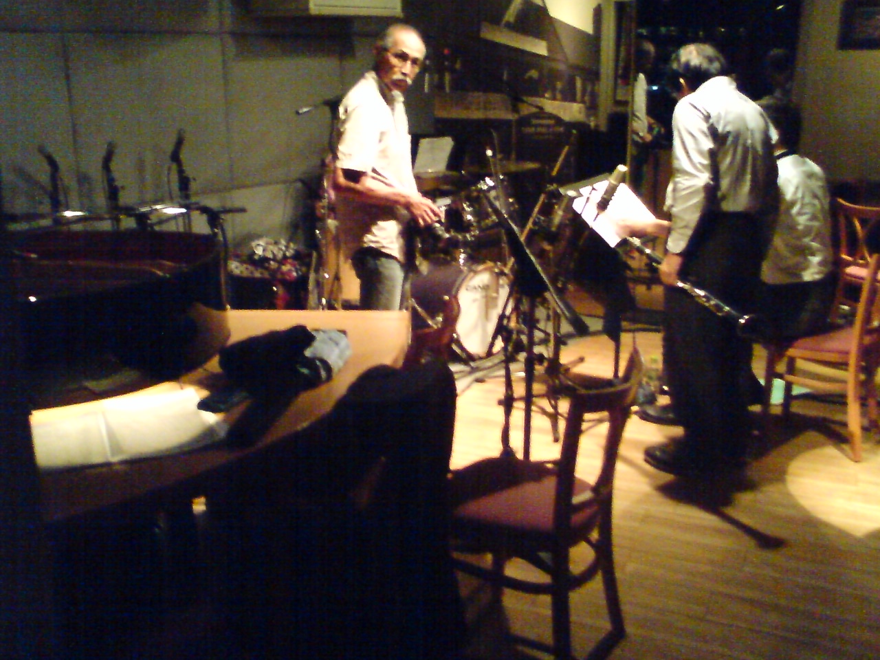 c0202101_0443338.jpg