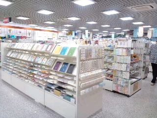 b0100973_1244038.jpg