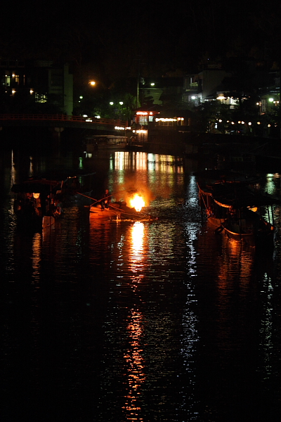 e0051888_2574871.jpg