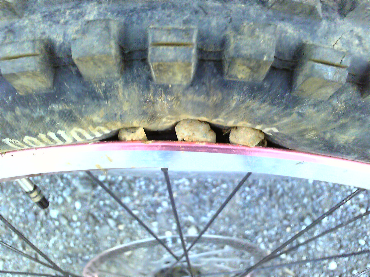 e0015108_1210854.jpg