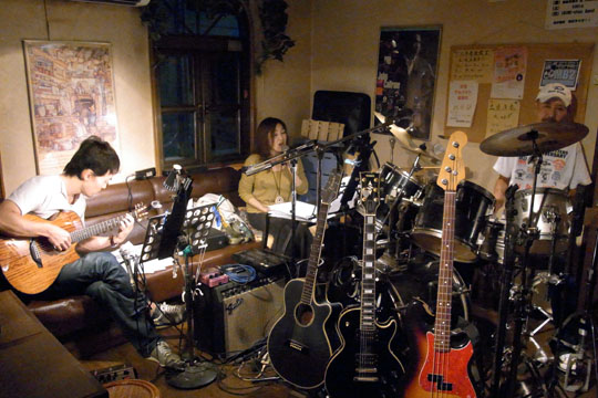 e0083517_0555455.jpg