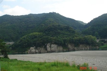 b0102728_2218529.jpg