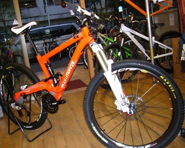 e0015108_8213854.jpg