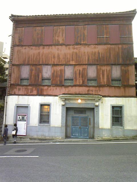 c0002528_0473290.jpg