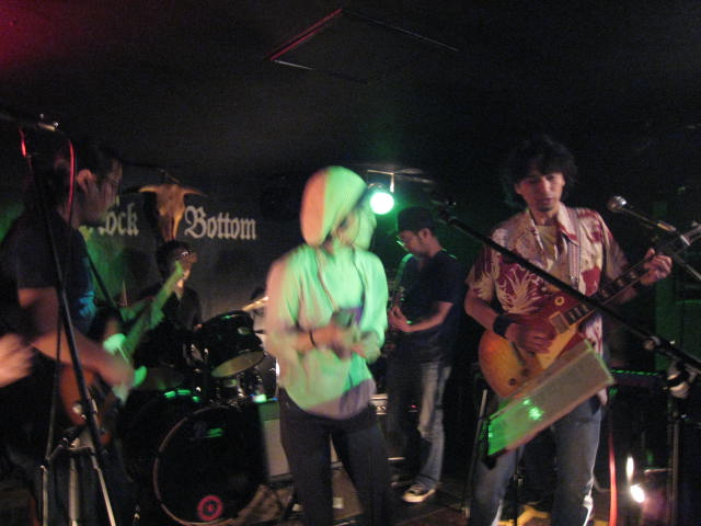 d0066024_2328158.jpg