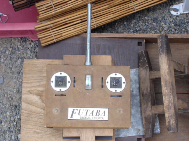 e0178175_1663085.jpg