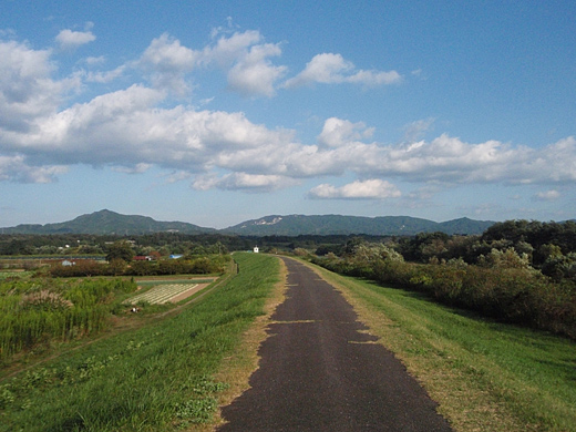 e0066210_0393090.jpg