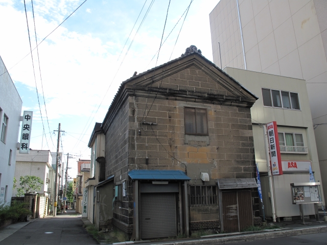 f0020302_2091370.jpg
