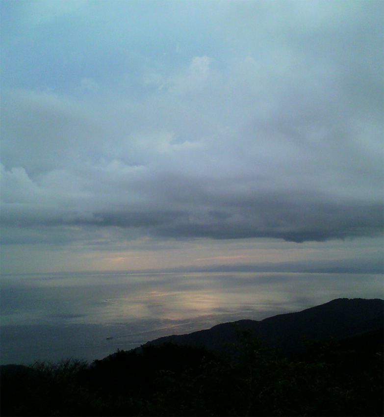 f0108399_22343394.jpg