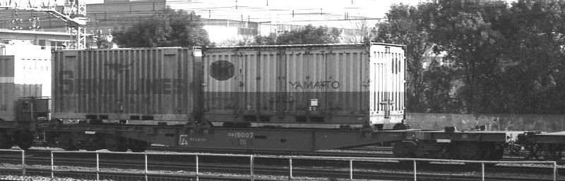 f0203926_2244138.jpg