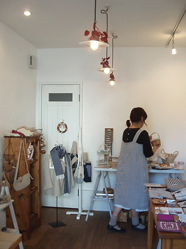c0129702_23202110.gif