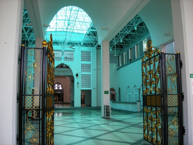 a0000014_1284332.jpg