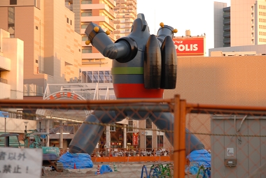 e0126046_2373790.jpg