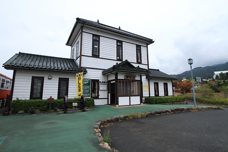 e0051888_1592524.jpg