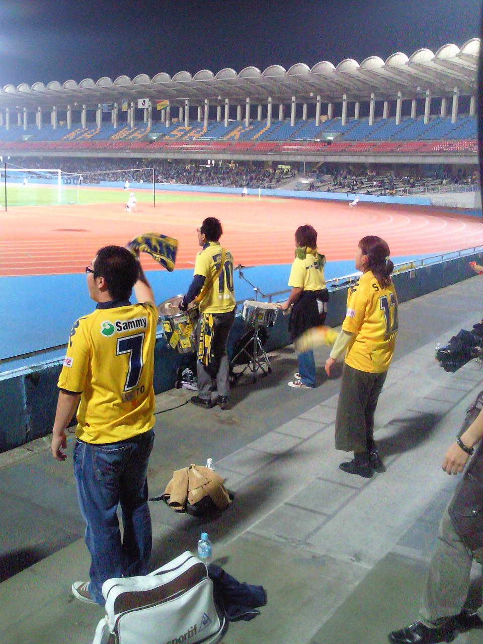 a0124327_0344489.jpg