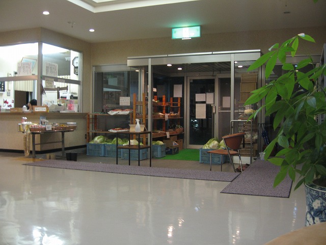 f0202703_22534182.jpg