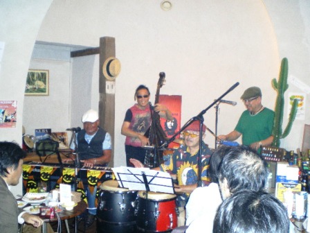 d0041268_1348376.jpg