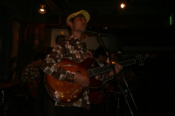 e0013207_1183898.jpg