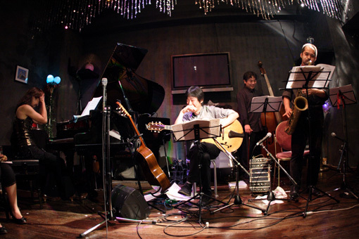 e0027813_1255714.jpg