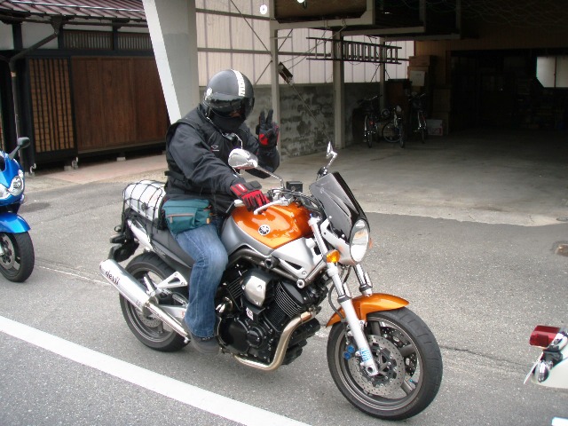 b0164002_2272189.jpg