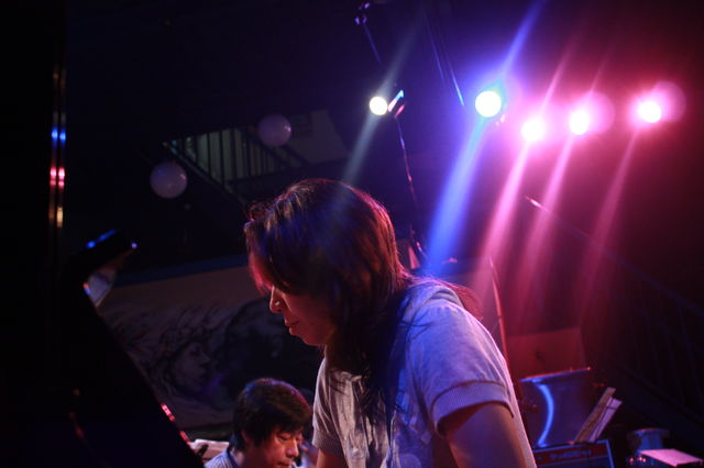 e0027813_23545035.jpg