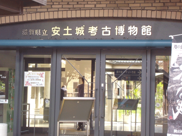 b0159611_22492530.gif