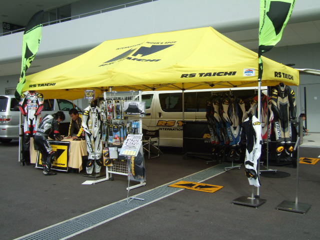 e0128816_18453215.jpg
