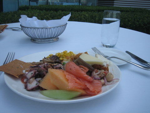 e0018143_1913471.jpg
