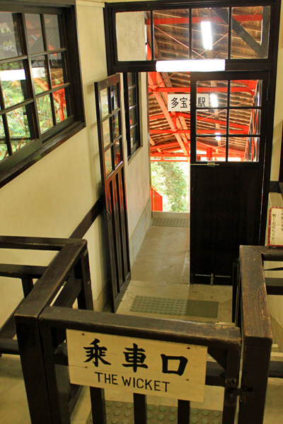 c0153292_1303155.jpg