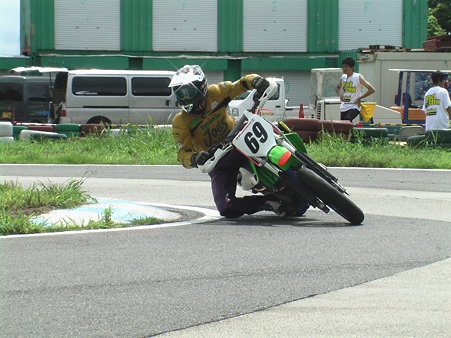 b0094687_0125554.jpg