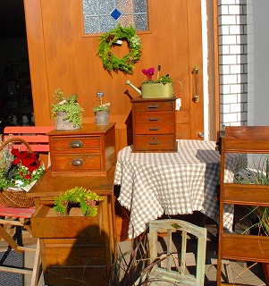 e0128909_044775.jpg