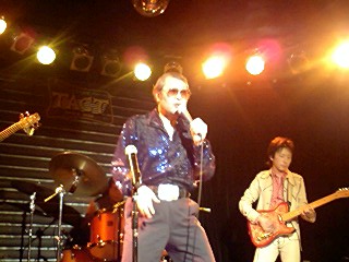 d0066024_23502422.jpg