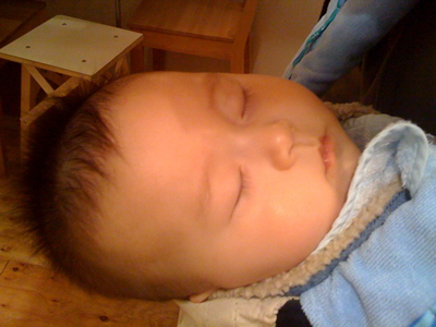 f0033510_2317135.jpg