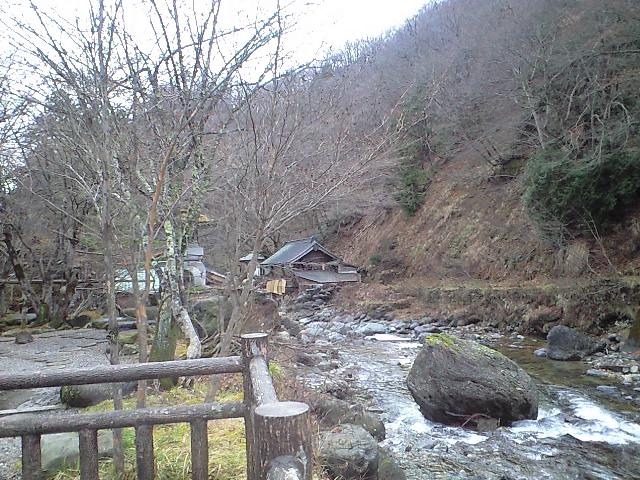 f0109635_225422.jpg