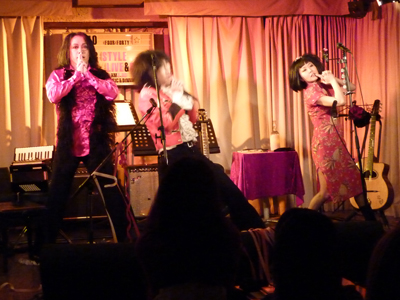 e0029132_0401484.jpg
