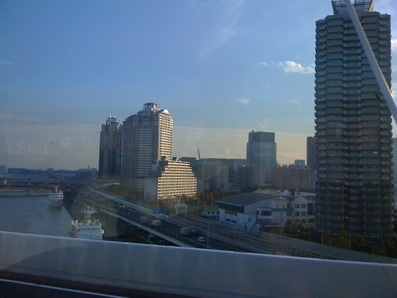 f0013271_22401064.jpg