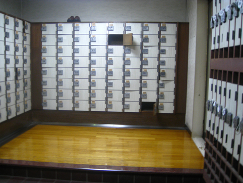 f0174174_2310019.jpg