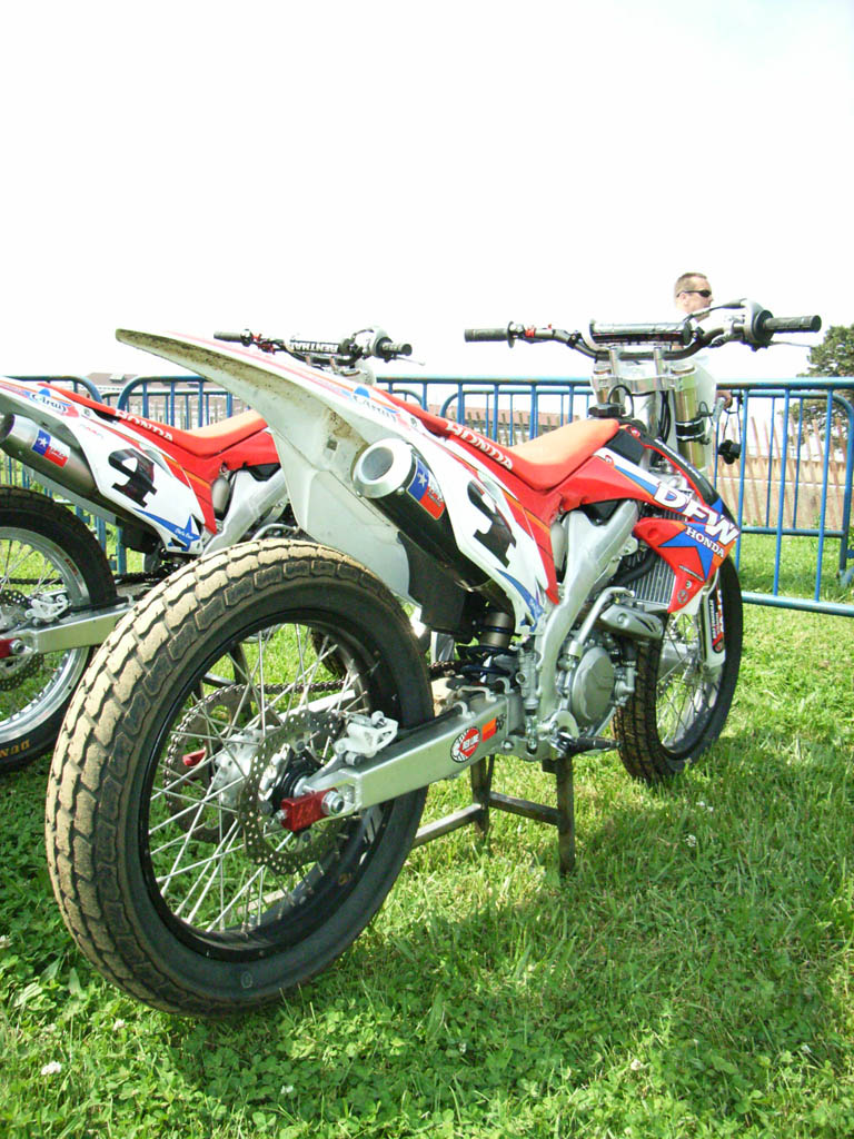 f0047981_21313287.jpg