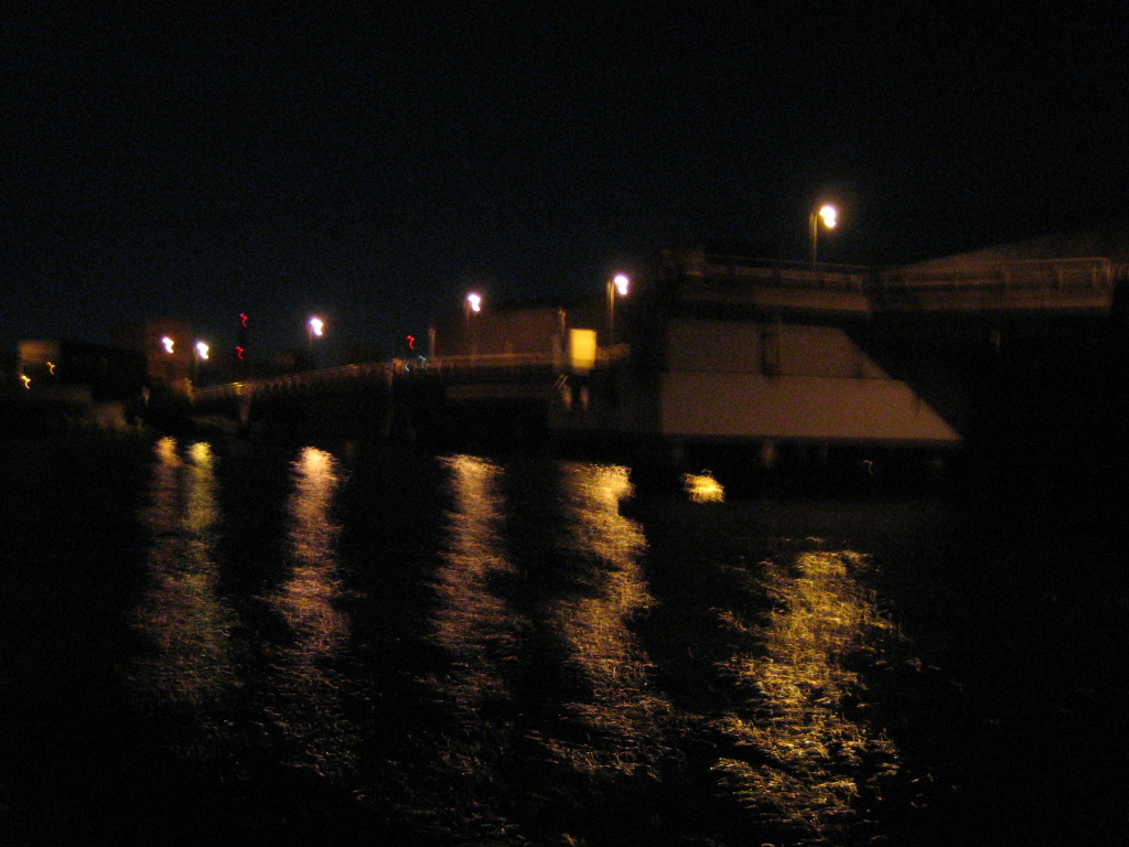 e0063923_2364479.jpg
