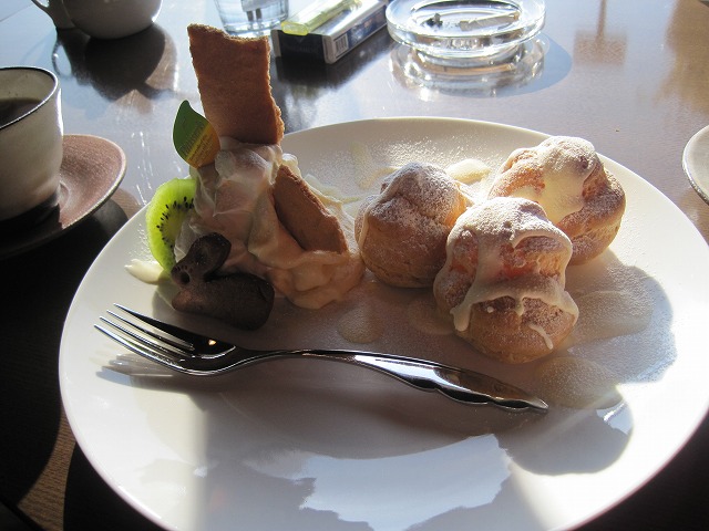 f0202703_21235262.jpg