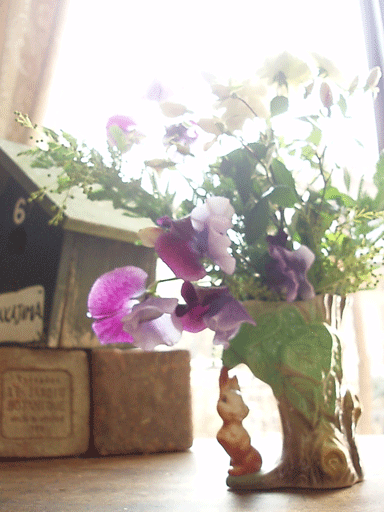 c0129702_23365353.gif