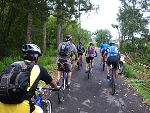 d0023725_1254337.jpg