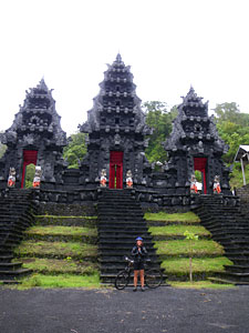 d0023725_1255052.jpg