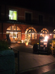 f0201741_2244682.jpg