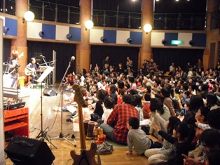 f0093493_1357198.jpg