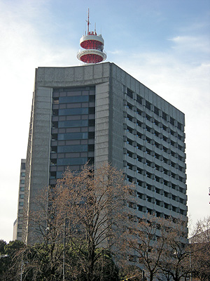 a0001354_22395622.jpg