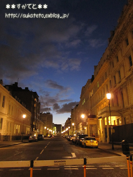 e0022303_9383452.jpg