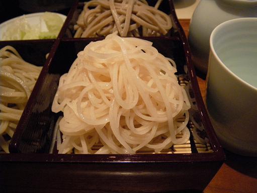 e0123808_24513.jpg
